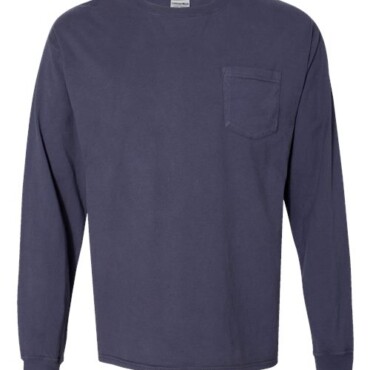 Unisex Garment-Dyed Long Sleeve T-Shirt With a Pocket